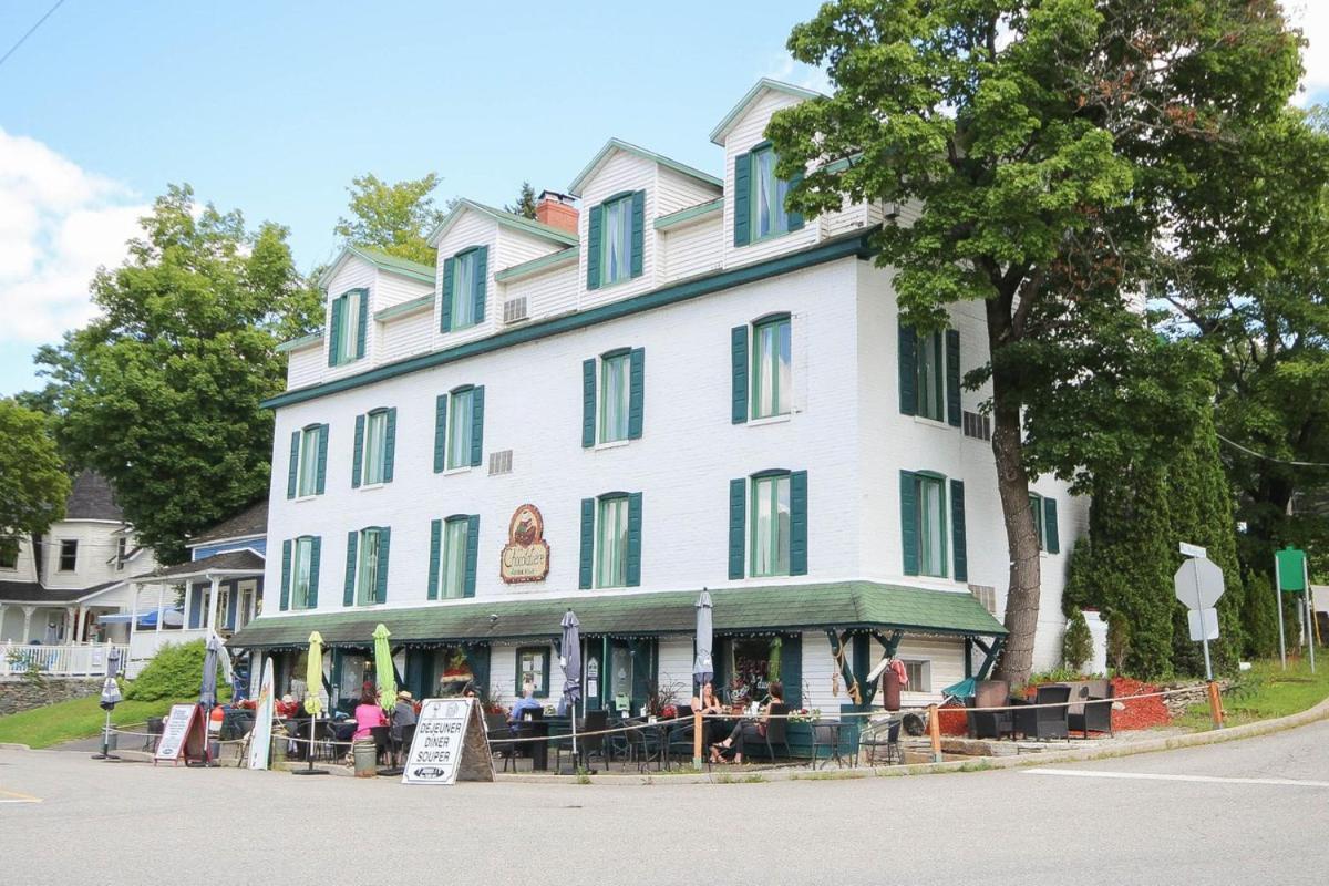 Auberge La Chocolatiere North Hatley Bagian luar foto