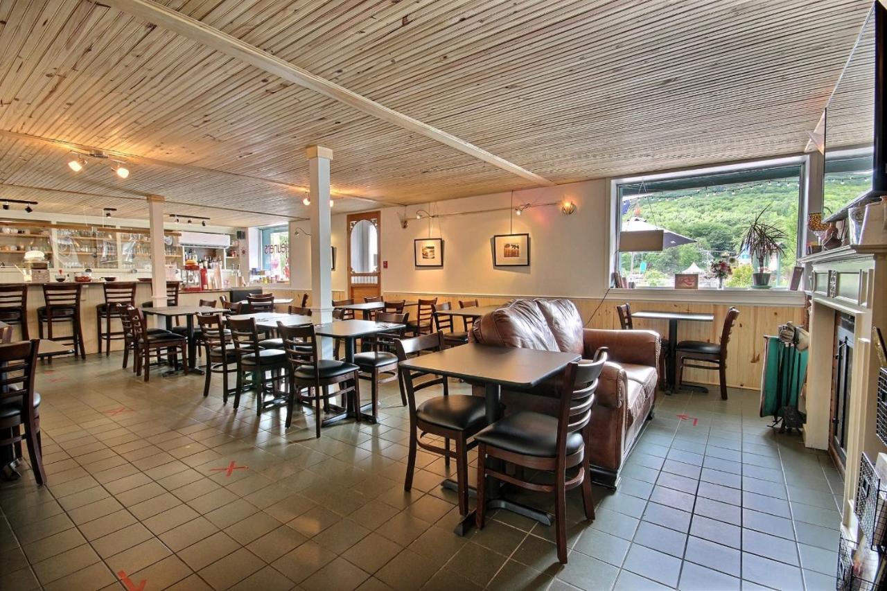 Auberge La Chocolatiere North Hatley Bagian luar foto