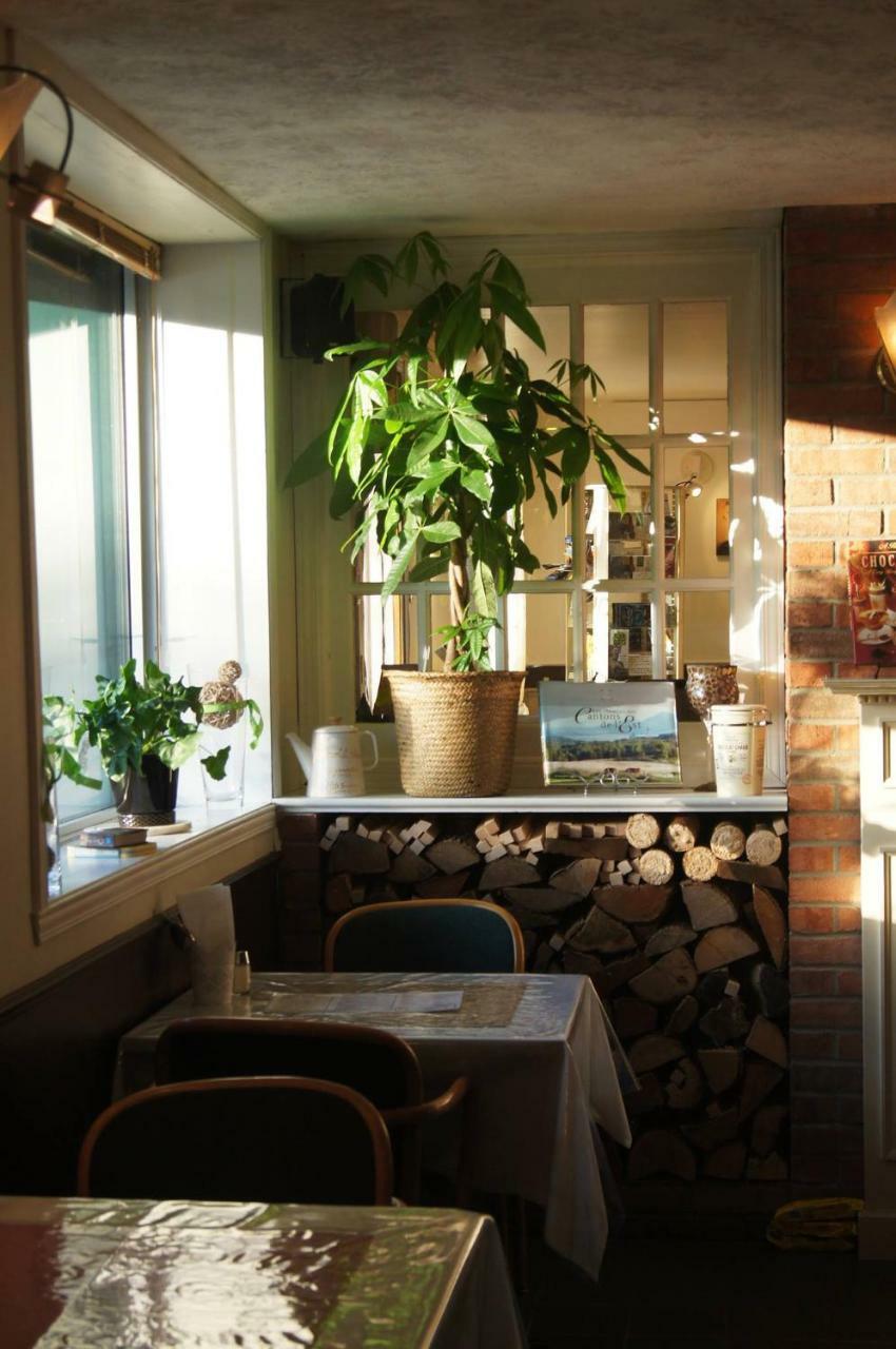 Auberge La Chocolatiere North Hatley Bagian luar foto