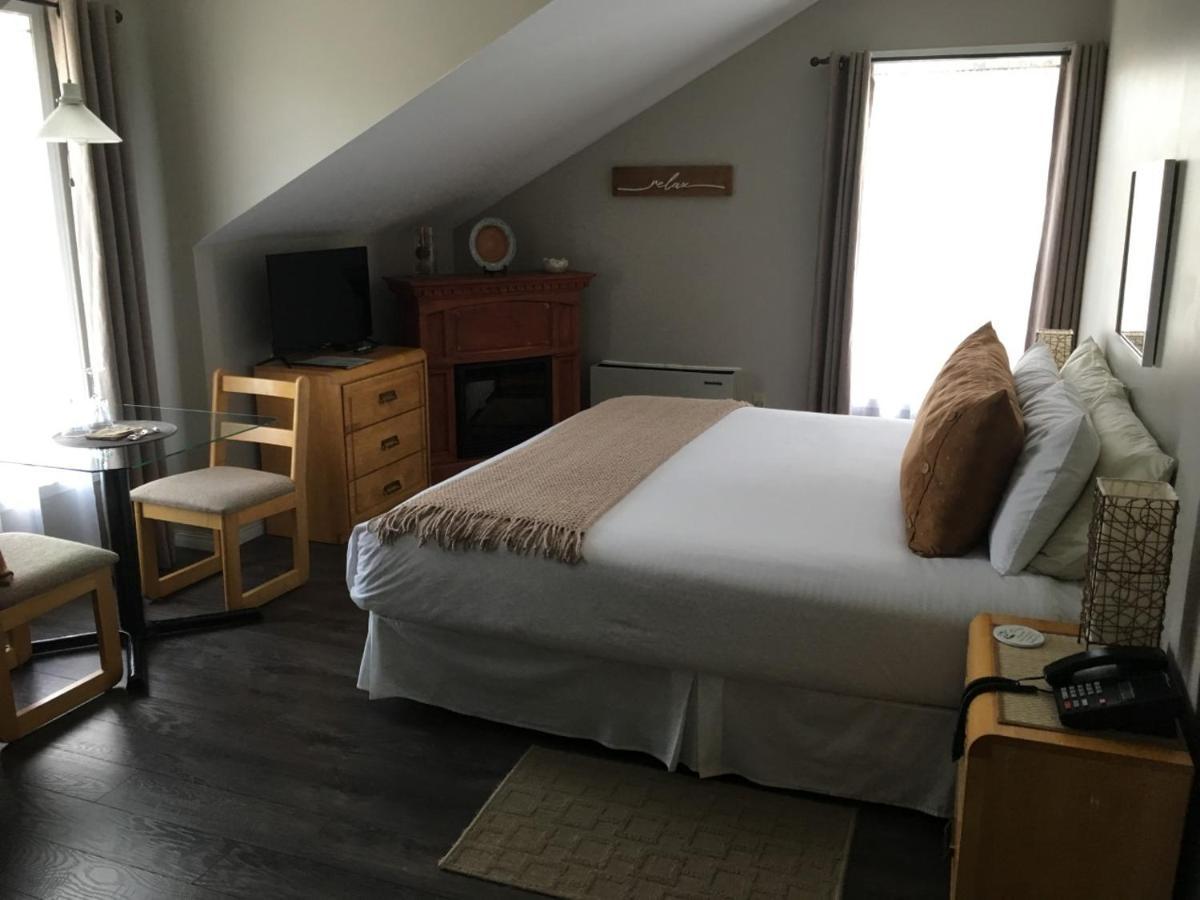 Auberge La Chocolatiere North Hatley Bagian luar foto